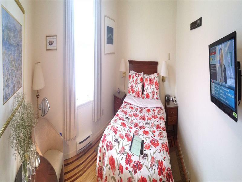 Gower Guest House Saint-Jean de Terre-Neuve Extérieur photo